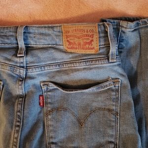 High Rise Levi Jeans